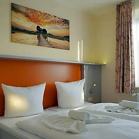 Zu Hotel apartamentowy 3*