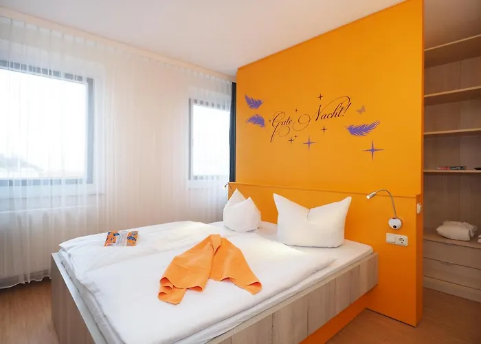 Zu Апарт-отель