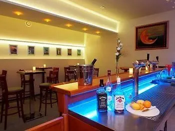 Zu Апарт-отель